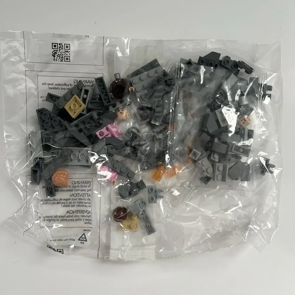 Lego 75952 Fantastic Beasts HP Newt's Case of Magical Creatures Missing Bag 1